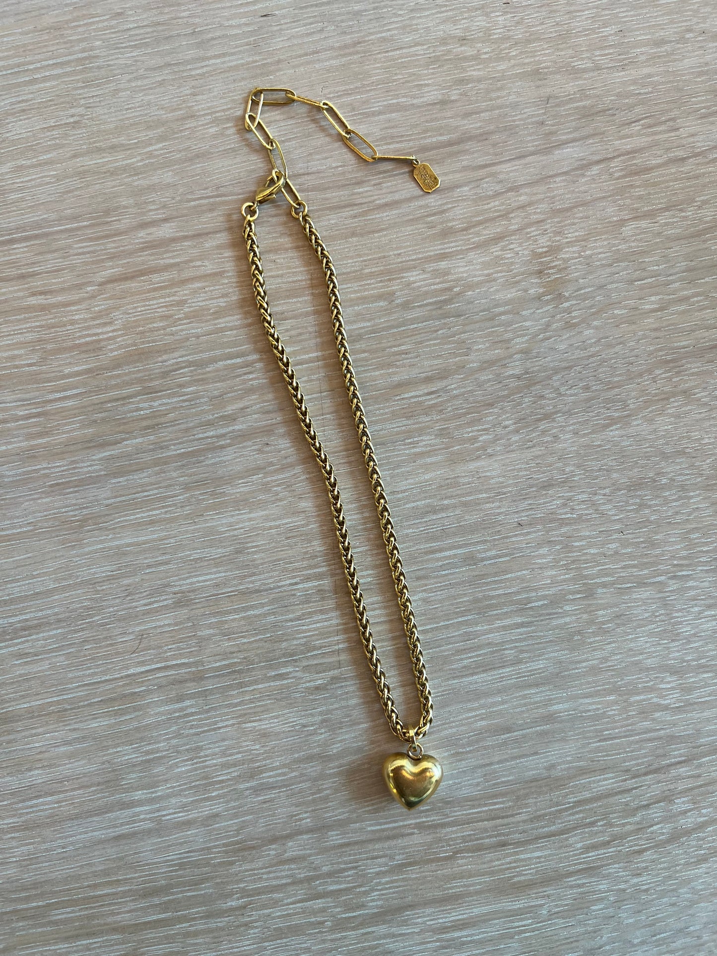 Lovita Necklace
