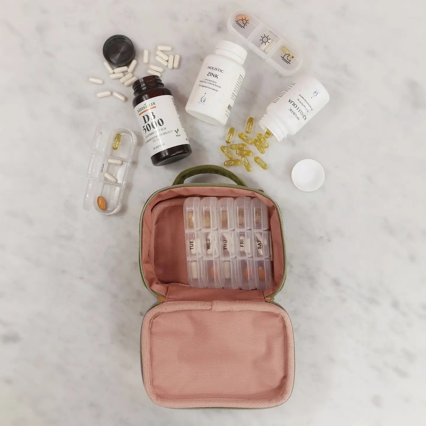 Pill Box with Weekly Pill Organizer