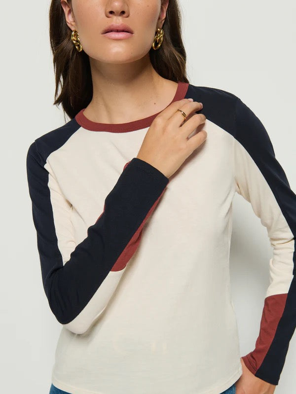 Carmen T-Shirt