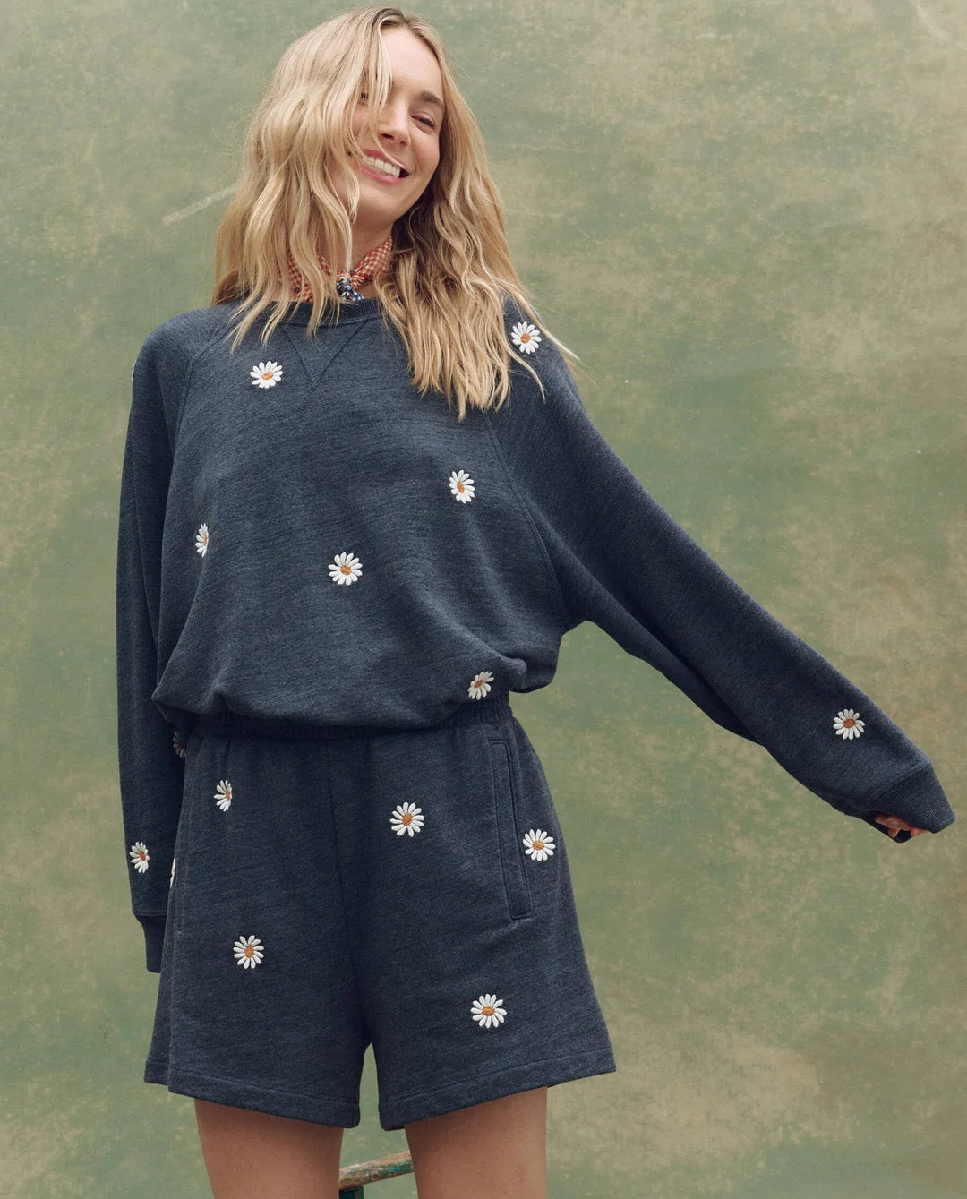 The Slouch Sweatshirt w/ Daisy Embroidery
