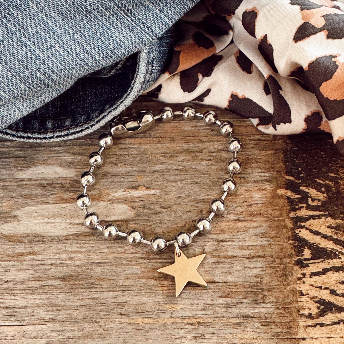 Brass Star Charm Bracelet : 7