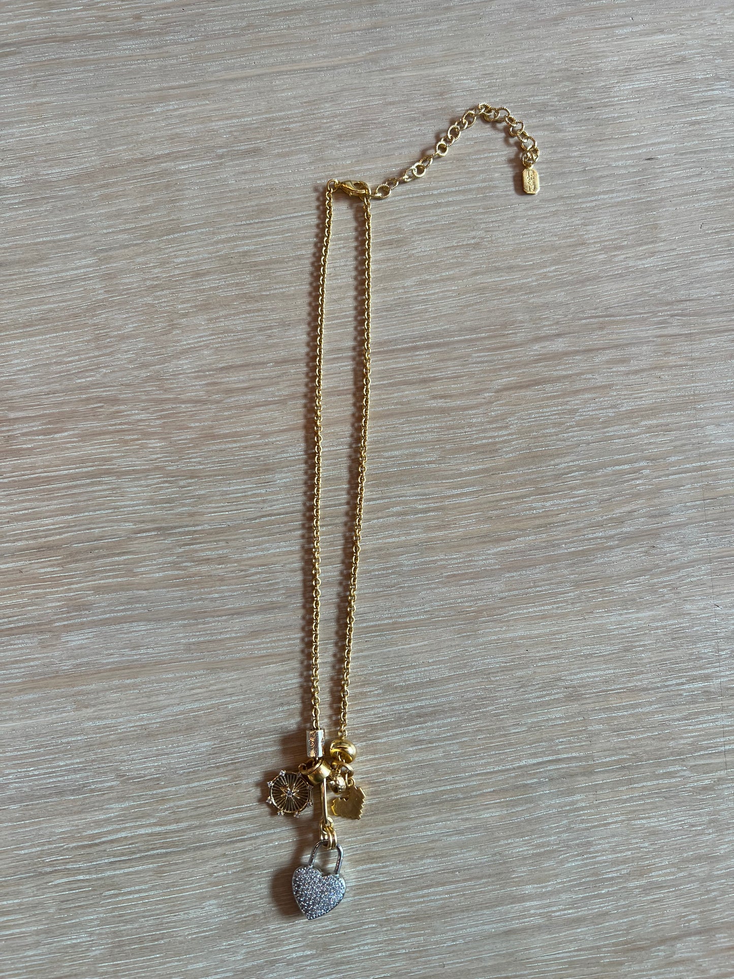 Eira Necklace