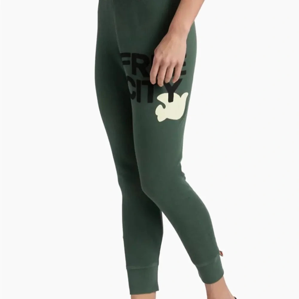 Freecity 3/4 Sweatpant