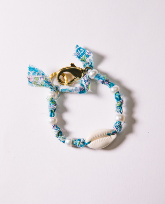 Blue Pearl Tay Bracelet