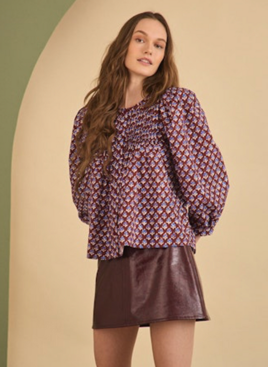 Daphne Top